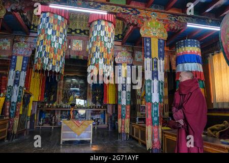 Komac, Inde - juin 2021 : vues du monastère de Tangyud à Komac le 29 juin 2021 dans la vallée de Spiti, Himachal Pradesh, Inde. Banque D'Images