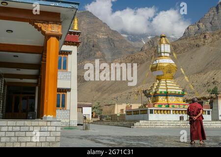 Tabo, Inde - juin 2021: Grande stupa du monastère de Tabo dans le village de Tabo le 1er juillet 2021 dans la vallée de Spiti, Himachal Pradesh, Inde. Banque D'Images