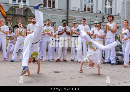 Spectacle de capoeira à Cracovie (Pologne) Banque D'Images