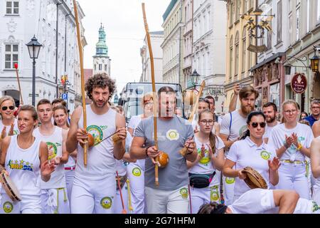 Spectacle de capoeira à Cracovie (Pologne) Banque D'Images