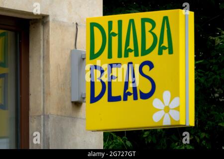 Dhaba Beas logo vegan et restaurant végétarien Prague République Tchèque Banque D'Images