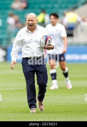 Twickenham, Londres, Royaume-Uni. 10 juillet 2021. International Rugby Union Angleterre contre le Canada; Eddie Jones responsable de l'Angleterre pendant l'échauffement crédit: Action plus Sports/Alamy Live News Banque D'Images