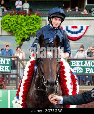 Elmont, New York, États-Unis. 10 juillet 2021. 10 juillet 2021 : le Ballet Bolchoï (IRE), monté par Ryan Moore, remporte la course 2021 du Derby de Belmont G1 au parc Belmont à Elmont, NY. Sophie Shore/ESW/CSM/Alay Live News Banque D'Images