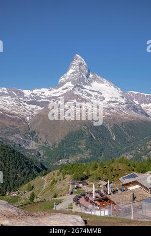Vue panoramique depuis Sunnegga - le magnifique Mont Cervin, la célèbre et emblématique montagne suisse dans les Alpes, Zermatt, Valais, Suisse Banque D'Images