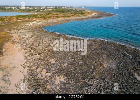 Porto Cesareo est une commune italienne de la province de Lecce dans la région des Pouilles, dans le sud-est de l'Italie.Scinnute, Laguna de Porto Cesareo Banque D'Images