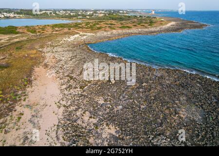 Porto Cesareo est une commune italienne de la province de Lecce dans la région des Pouilles, dans le sud-est de l'Italie.Scinnute, Laguna de Porto Cesareo Banque D'Images