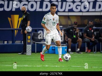 10 juillet 2021 : le Mexique a présenté Efrain Alvarez (18) lors d'un match de la coupe d'or de la CONCACAF entre le Mexique et Trinité-et-Tobago au STADE AT&T d'Arlington, au Texas, au Mexique, et à Trinité-et-Tobago a lié 0-0 Albert Pena/CSM Banque D'Images