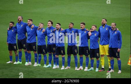 Londres, Angleterre, 11 juillet 2021. L'équipe italienne chante son hymne national lors de la finale de l'UEFA Euro 2020 au stade Wembley à Londres. Le crédit photo devrait se lire: David Klein / Sportimage crédit: Sportimage / Alay Live News Banque D'Images
