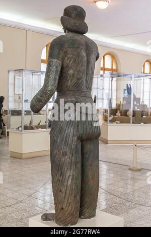 La statue de bronze du prince, Partian 250BC-224AD, Musée national de l'Iran, Téhéran, Iran, Perse, Asie occidentale, Asie Banque D'Images