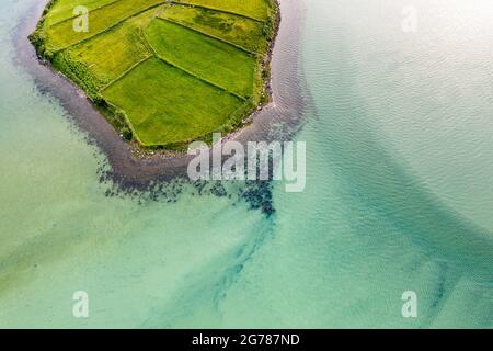 Vue aérienne du canton d'Illancreeve, Lackaduff - Comté de Donegal, Irlande. Banque D'Images