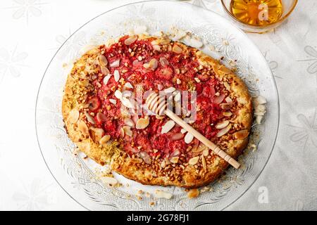 Galette aux fraises, délicatesse, miel, sucré, au four, Banque D'Images