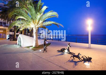 Boulevard Salamera, Santa Eularia des Riu, Ibiza Banque D'Images