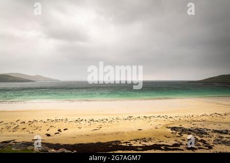 Image HDR d'un Hushinish, Huisinis, plage et baie désertés de l'île de Harris, îles occidentales, Écosse, prise en été 3. 24 juin 2021 Banque D'Images