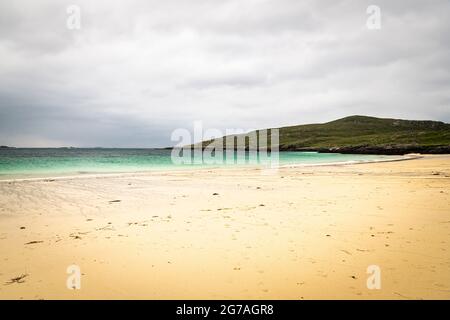 Image HDR d'un Hushinish, Huisinis, plage et baie désertés de l'île de Harris, îles occidentales, Écosse, prise en été 3. 24 juin 2021 Banque D'Images