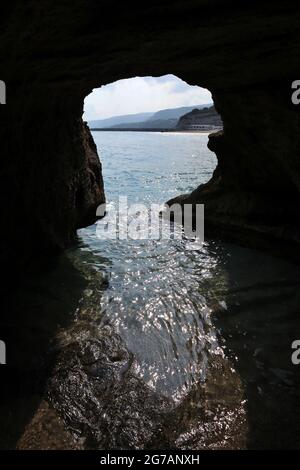 Tropea - Scorcio dalla Grotta di Marina dell'Isola. Banque D'Images