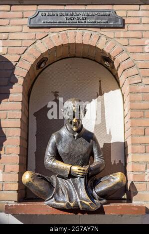 Allemagne, Rhénanie-du-Nord-Westphalie, Düsseldorf, statue de Schneider Wibbel. Schneider Wibbel est le titre d'une pièce de Hans Müller-Schlösser, créée le 14 juillet 1913 à Düsseldorf. Banque D'Images