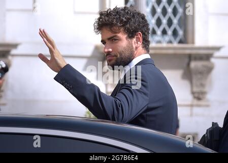 Rome, Italie. 12 juillet 2021. Le joueur de tennis italien et le finaliste de Wimbledon en 2021, Matteo Berrettini, arrivent pour assister à une cérémonie avec les joueurs de l'équipe nationale de football italien, au palais présidentiel de Quirinale à Rome le 12 juillet 2021 crédit: dpa/Alay Live News Banque D'Images