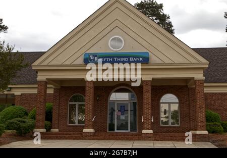 Columbia County, GA USA - 04 10 21 : panneau d'entrée de la cinquième troisième banque et logo - Belair Road Banque D'Images