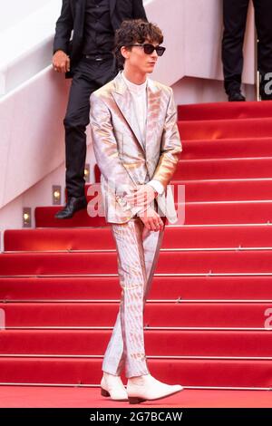 Timothée Chalamet participe à la première de 'The Fench Dispatch' lors du 74e Festival annuel du film de Cannes, le 12 juillet 2021. Banque D'Images