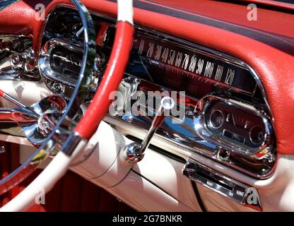 Un Eldorado 1958 de Cadillac exposé lors d'un spectacle de voitures classiques du Fourlth de juillet à Santa Fe, Nouveau-Mexique Banque D'Images