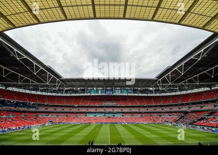 Londres, Royaume-Uni. 11 juillet 2021. Une vue générale du stade avant le match de football de l'UEFA Euro 2020 final entre l'Italie et l'Angleterre au stade Wembley à Londres (Angleterre), le 11 juillet 2021. Photo Andrea Staccioli/Insidefoto crédit: Insidefoto srl/Alamy Live News Banque D'Images