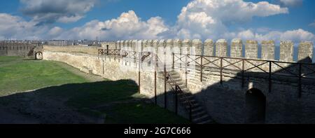 24.04.2021. Bilhorod-Dnistrovskyi ou forteresse Akkerman, région d'Odessa, Ukraine, le matin ensoleillé du printemps Banque D'Images