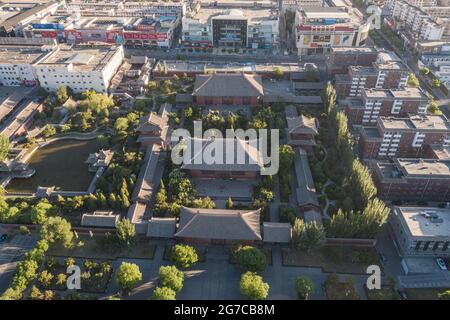 Vue aérienne de l'ancien monastère de Shanhua dans la ville de Datong, province du Shanxi, Chine Banque D'Images