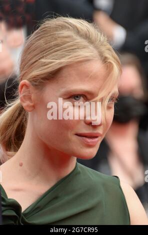 12 juillet 2021, CANNES, France: CANNES, FRANCE - 12 JUILLET: Melanie Laurent participe à la projection de ''The French Dispatch'' lors du 74e Festival annuel de Cannes le 12 juillet 2021 à Cannes, France. (Image de crédit : © Frederick InjimbertZUMA Wire) Banque D'Images