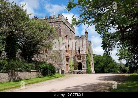 Photo extérieure du château de Muncaster, Cumbria Banque D'Images