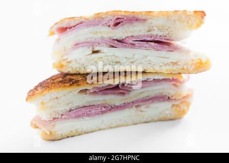 Sandwich monte cristo, vue sur la façade de la framboise Banque D'Images