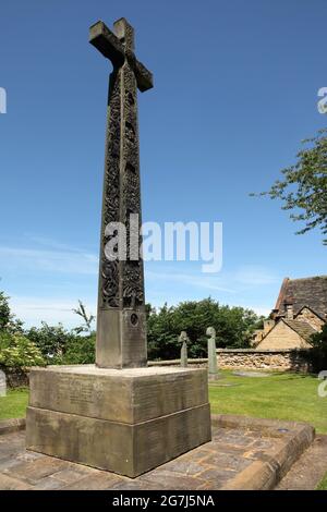 La Croix de l'infanterie légère de Durham, classée en grade II, se trouve près de la cathédrale de Durham, dédiée aux soldats du régiment qui sont morts pendant la Seconde Guerre des Boers (1899-1902). Banque D'Images