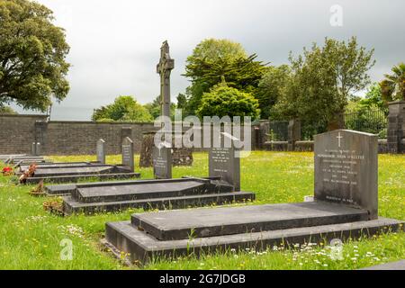 Cimetière dans le domaine de l'église Saint-Jean, Tralee, comté de Kerry, Irlande Banque D'Images