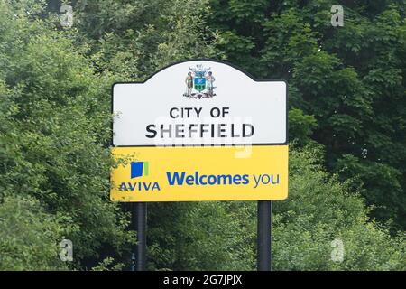 Panneau ville de Sheffield - AVIVA vous accueille - Sheffield, Yorkshire du Sud, Angleterre, Royaume-Uni Banque D'Images