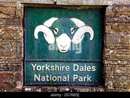 Yorkshire Dales, parc national, frontière, panneau, Angleterre Banque D'Images