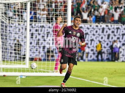 14 juillet 2021: Le milieu de terrain du Mexique Orbelin Pineda (10) célèbre un but dans la deuxième moitié lors d'un match de la coupe d'or de la CONCACAF entre le Mexique et le Guatemala au stade Cotton Bowl à Dallas, TX le Mexique a battu Guatemala 3-0Albert Pena/CSM Banque D'Images