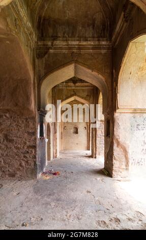 Ruines du fort de Bhangarh à Rundh, Inde Banque D'Images