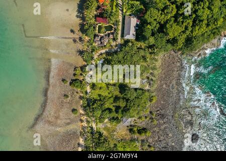 Vue aérienne de Bang Bao Cliff à koh Chang, Trat, Thaïlande, asie du Sud-est Banque D'Images