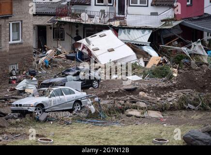 Schuld, Allemagne. 15 juillet 2021. Village en grande partie détruit et inondé dans le district d'Ahrweiler après des pluies massives. Plusieurs personnes ont perdu la vie. Crédit : Boris Roessler/dpa/Alay Live News Banque D'Images