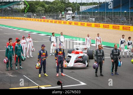 2022 lancement de voiture avec tous les pilotes pendant le Grand Prix britannique Pirelli de Formule 1 2021, 10e manche du Championnat du monde Formule 1 de la FIA 2021 du 16 au 18 juillet 2021 sur le circuit Silverstone, à Silverstone, Royaume-Uni - photo Antonin Vincent / DPPI Banque D'Images