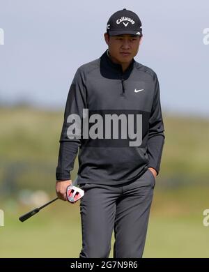 15 juillet 2021 ; Royal St Georges Golf Club, Sandwich, Kent, Angleterre ; The Open Championship, PGA Tour, European Tour Golf, First Round ; Yuxin Lin (CHN) sur le trou d'ouverture crédit: Action plus Sports Images/Alay Live News Banque D'Images