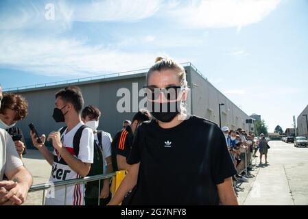 Turin, Italie. 14 juillet 2021. Linda Sembrant de Juventus Women arrive à J-Medical à Turin pour les visites médicales avant la saison 2021-202 (photo par Alberto Gandolfo/Pacific Press/Sipa USA) Credit: SIPA USA/Alay Live News Banque D'Images