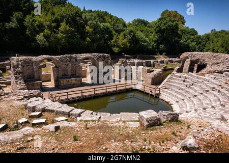 Site touristique populaire - ancien théâtre dans le parc national de Butrint en Albanie Banque D'Images