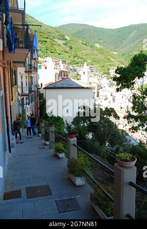 Cinque Terre Italie : Monterosso, Vernazza, Corniglia, Manarola et Riomaggiore. Les Cinque Terre, cinq villes, sont une série de cinq villages de pêcheurs. Banque D'Images