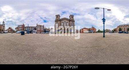 Vue panoramique à 360° de Great Yarmouth, Norfolk, Royaume-Uni – juillet 2021. L'église chrétienne dans le centre-ville