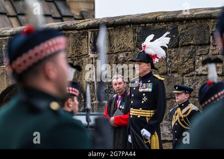 Installation du général de division Alastair Bruce de Crionaich comme gouverneur du château d'Édimbourg lors d'une cérémonie militaire, Édimbourg, Écosse, Royaume-Uni Banque D'Images