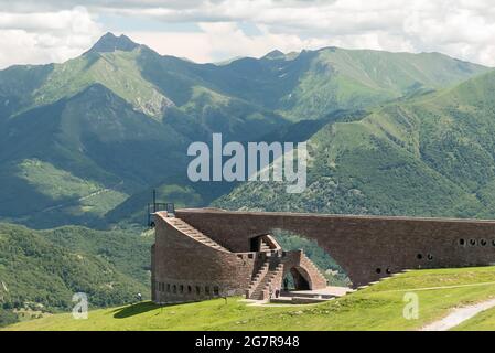 Monte Tamaro en Suisse : la superbe chapelle de Santa Maria degli Angeli Banque D'Images