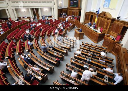 KIEV, UKRAINE - 16 JUILLET 2021 - Une séance de la Verkhovna Rada est en cours à Kiev, capitale de l'Ukraine. Banque D'Images