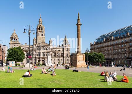 Glasgow George Square en été, Glasgow, Écosse, Royaume-Uni Banque D'Images