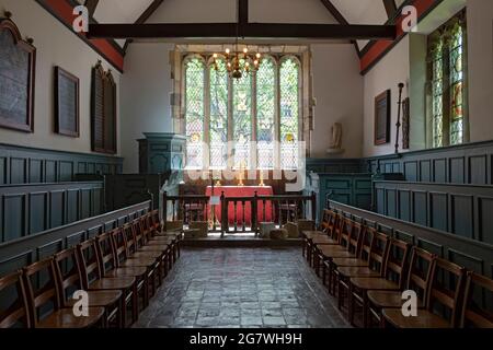 Vitraux dans la chapelle de la Merchant Adventurers Hall, York, Yorkshire, Angleterre, Royaume-Uni. Banque D'Images