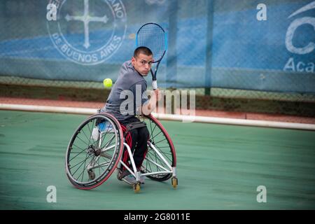 Buenos Aires, Argentine. 15 juillet 2021. Joueur de tennis Ezequiel Casco d'Argentine en action pendant une session d'entraînement. Credit: Florencia Martin/dpa/Alay Live News Banque D'Images